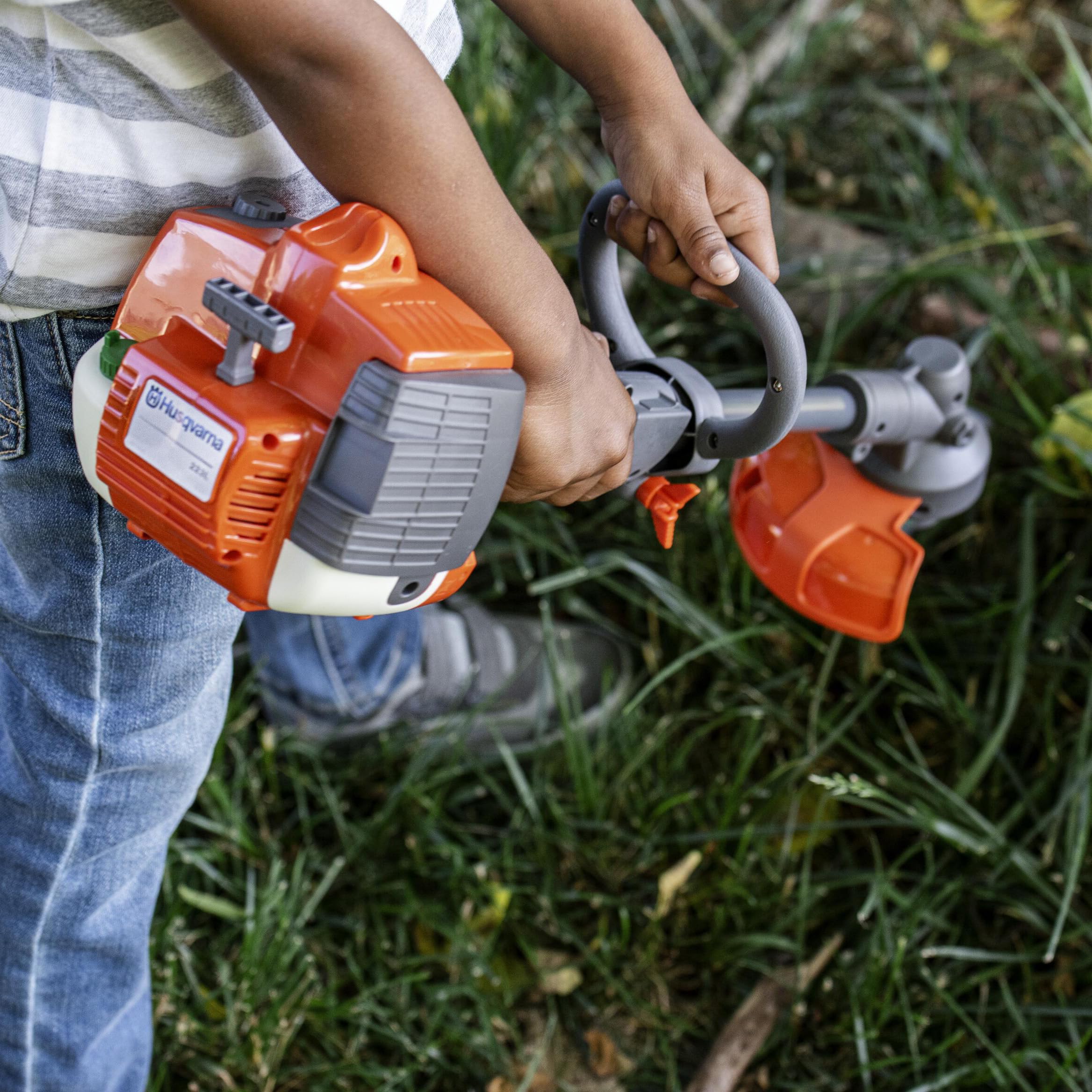 Husqvarna Toy Trimmer with Realistic Sounds and Light-Up Trimmer Line, Toy Weed Eater for Kids Ages 3 and Up - Image 8